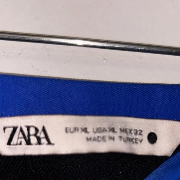 Zara skirt - Picture 2 of 3